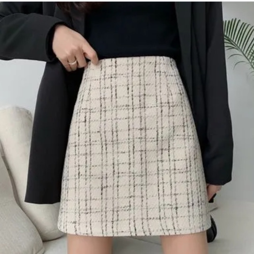 Tommy Hilfiger Plaid Boucle Tweed A- Line Skirt Sz US 14
